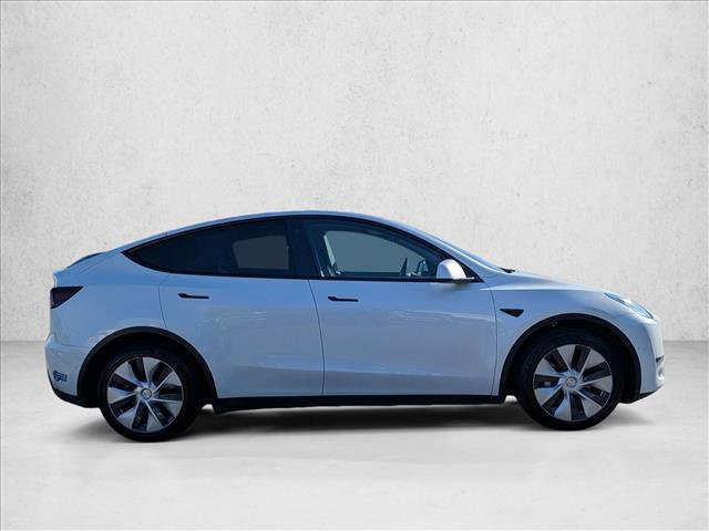 Used 2021 Tesla Model Y Long Range image 4