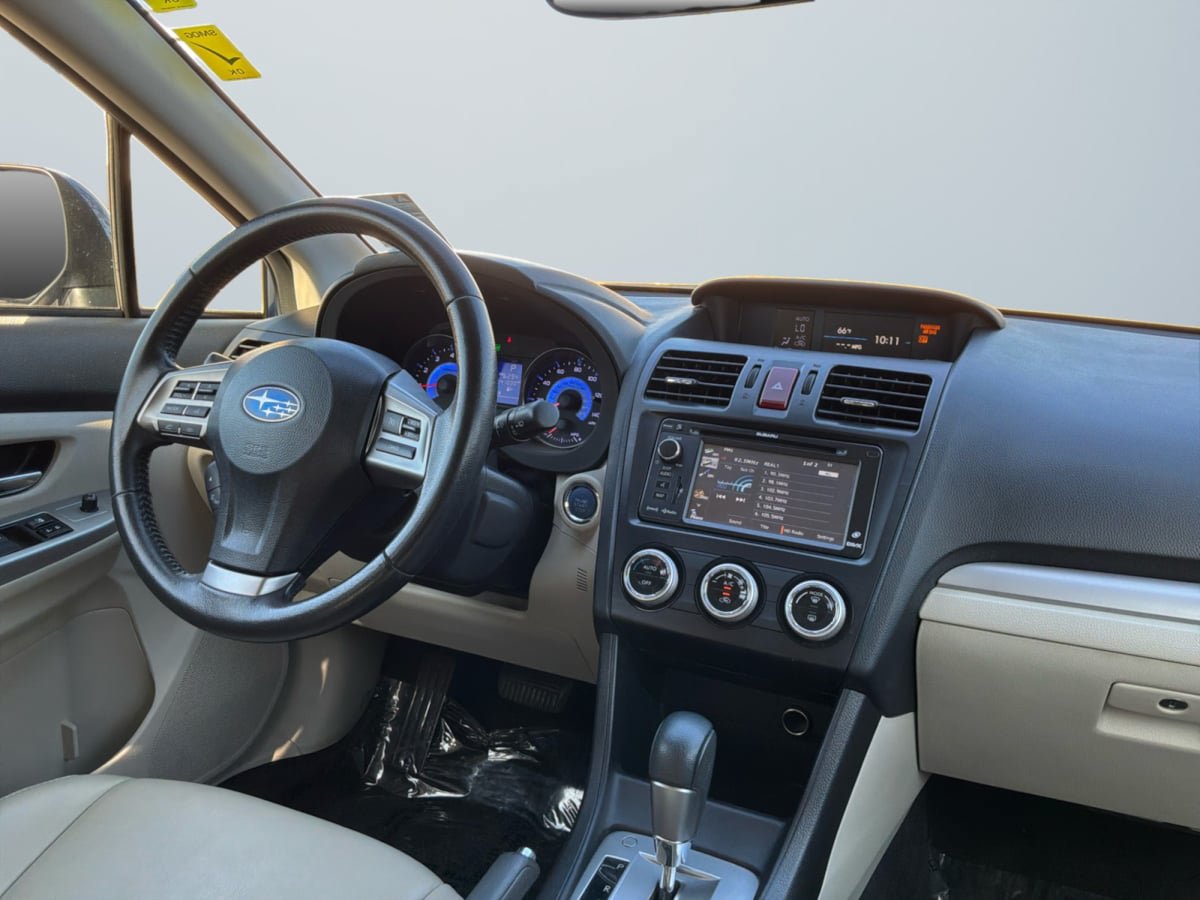 Used 2014 Subaru Crosstrek Touring AWD/4WD image 14