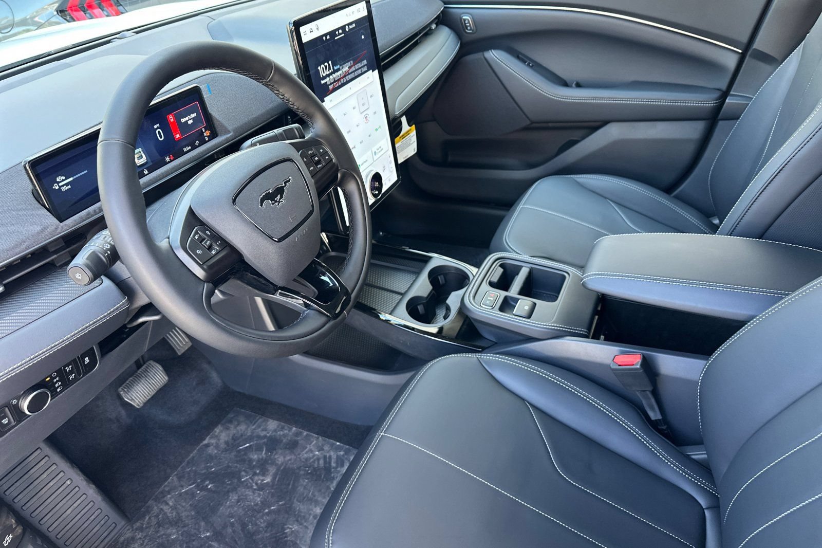 New 2026 Ford Mustang Mach-E Select RWD image 9