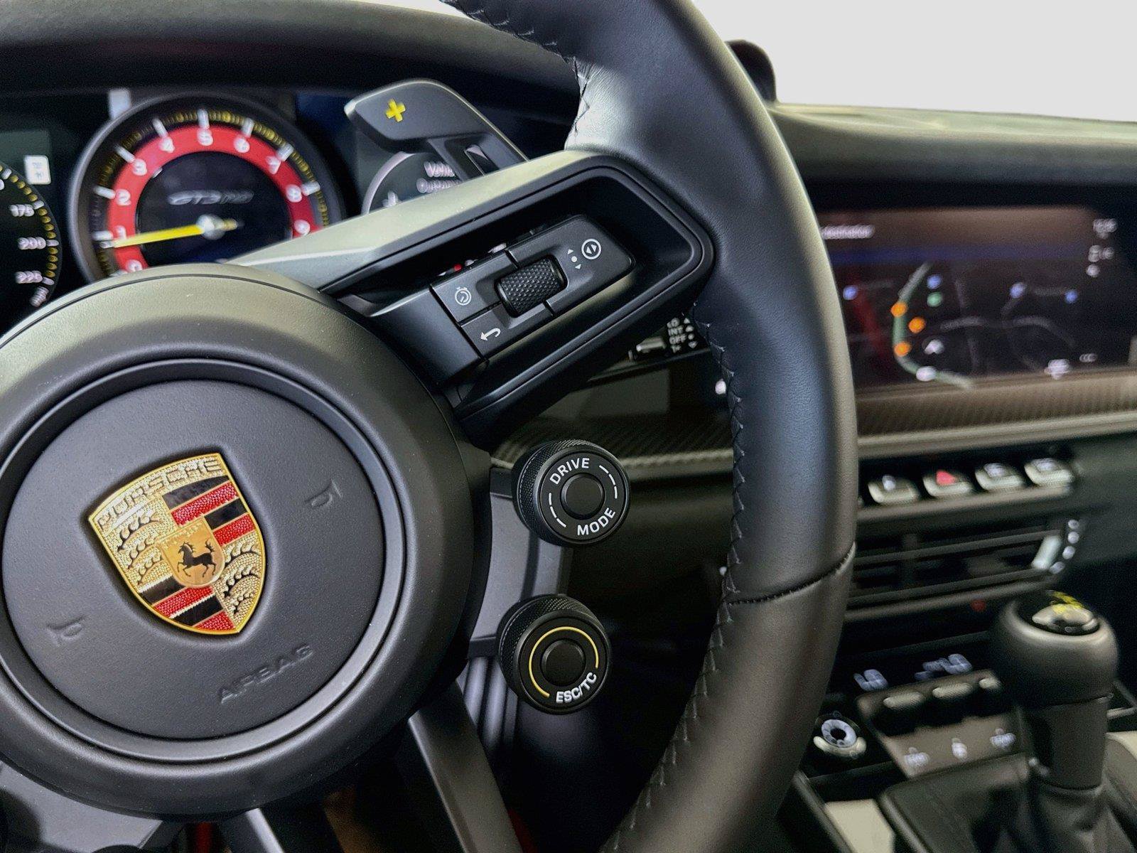 Used 2025 Porsche 911 GT3 RS RWD image 23