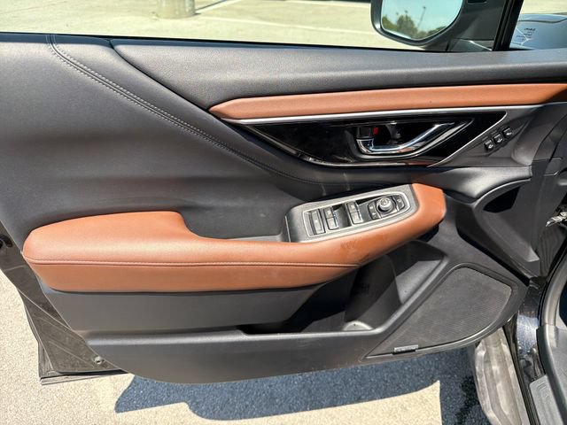 Used 2020 Subaru Outback Touring w/ Popular Package #2 AWD/4WD image 17