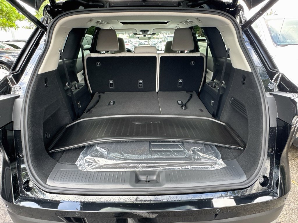 New 2027 INFINITI QX60 Luxe w/ Cargo Package FWD image 28