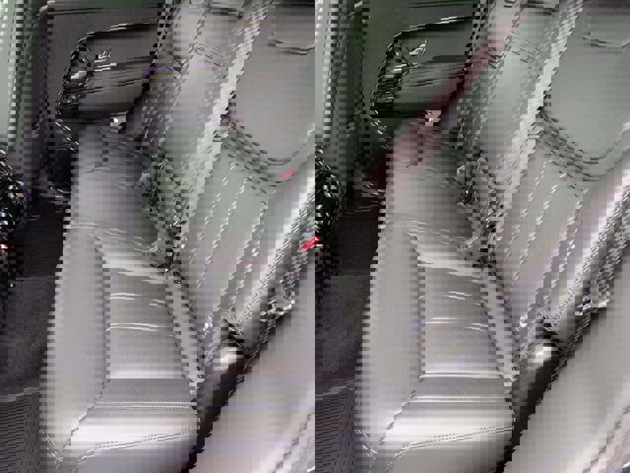 New 2026 Land Rover Range Rover Sport SE AWD/4WD image 20