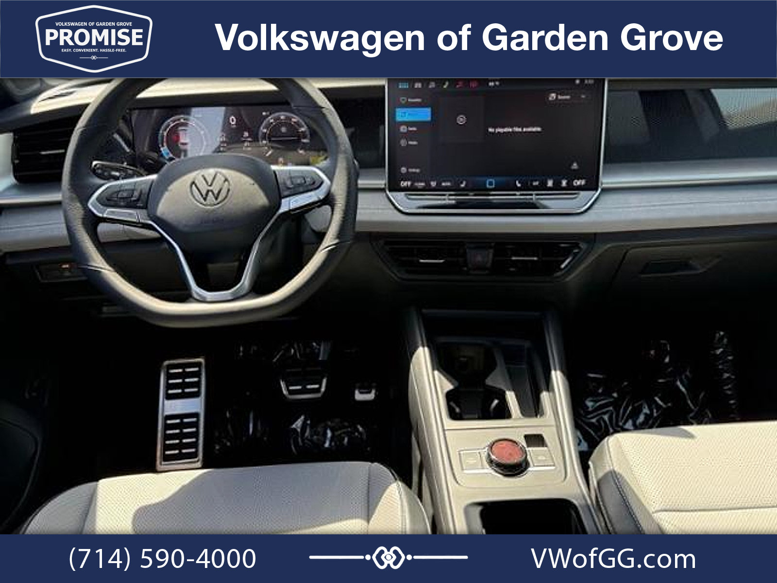 New 2026 Volkswagen Tiguan SE R-Line FWD image 25