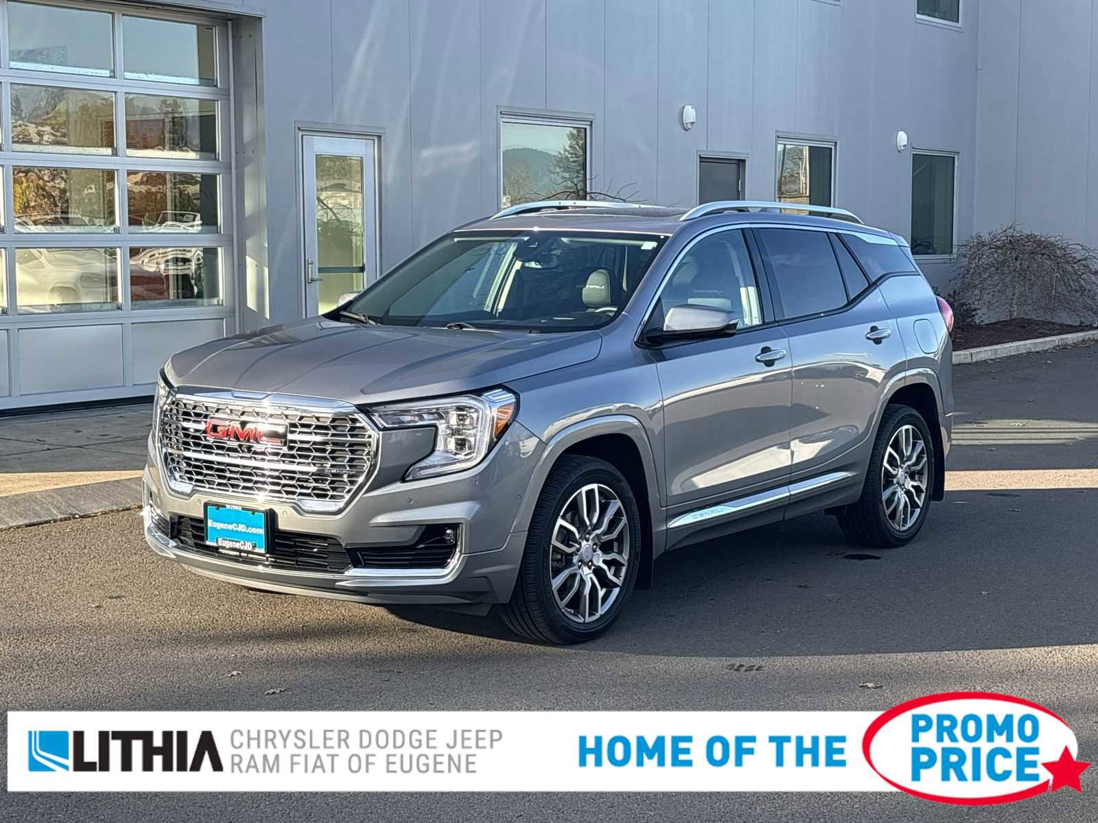 Used 2023 GMC Terrain Denali w/ Denali Premium Package