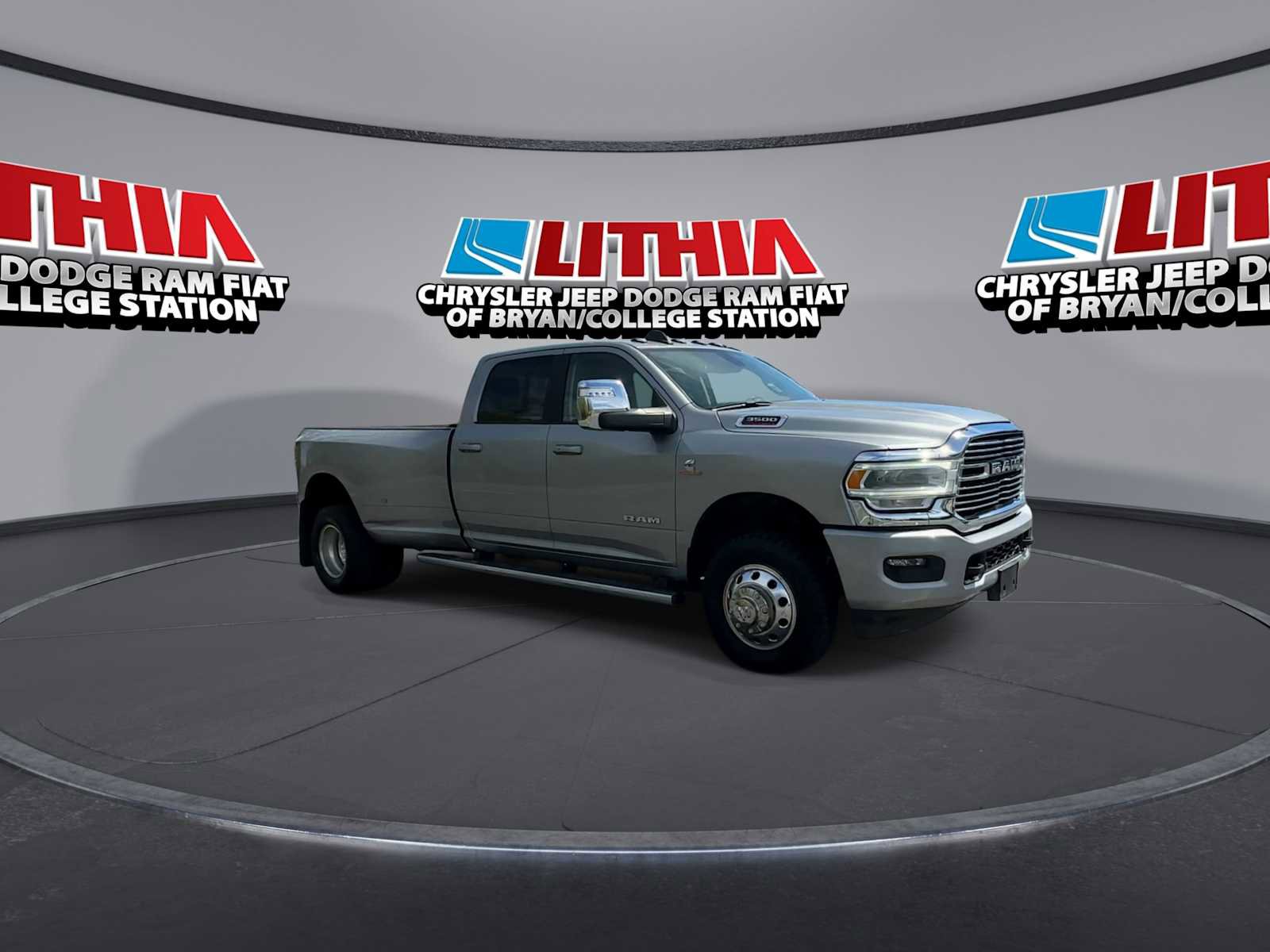 Used 2023 RAM 3500 Laramie video 2