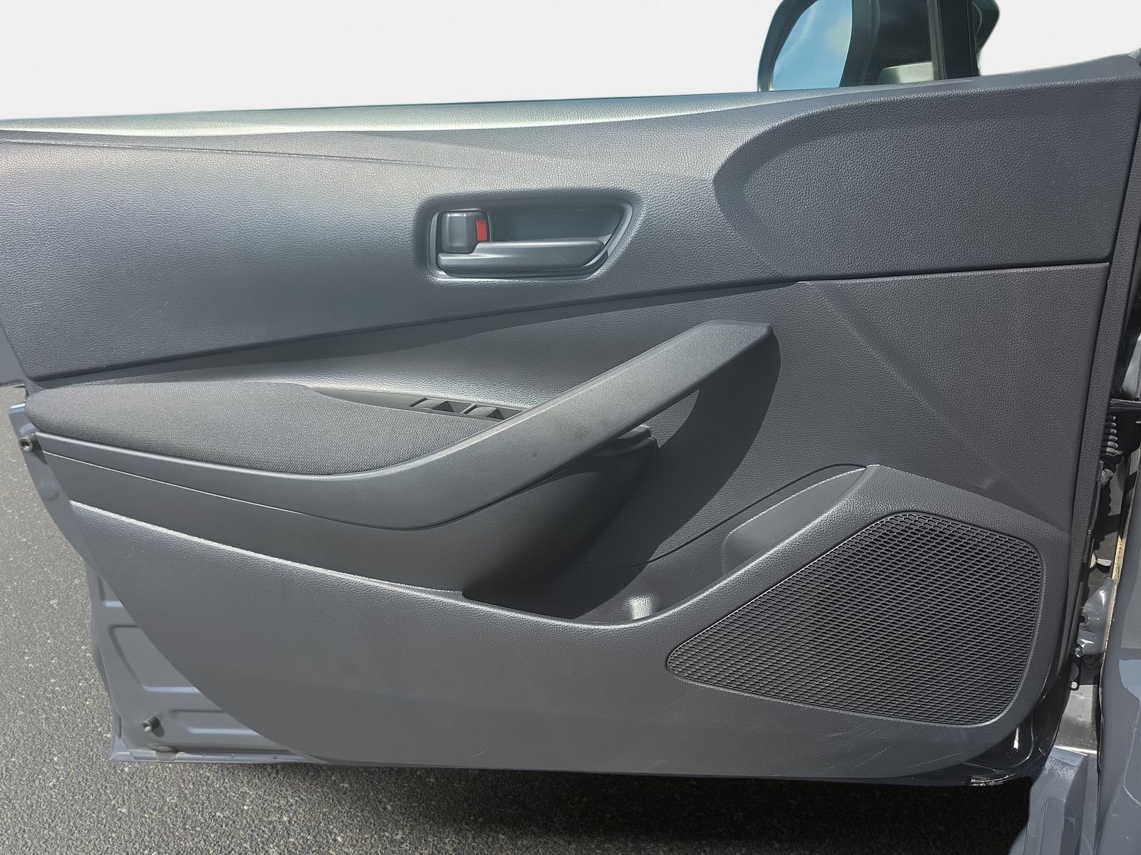 Used 2026 Toyota Corolla LE FWD image 26