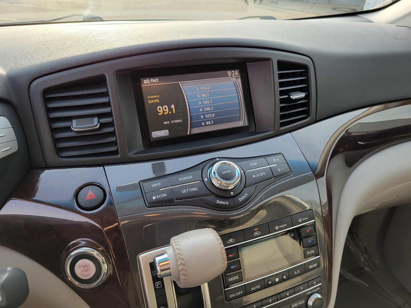 Used 2015 Nissan Quest SL image 28