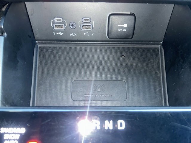 Used 2024 Jeep Grand Cherokee L Limited w/ Luxury Tech Group II image 22