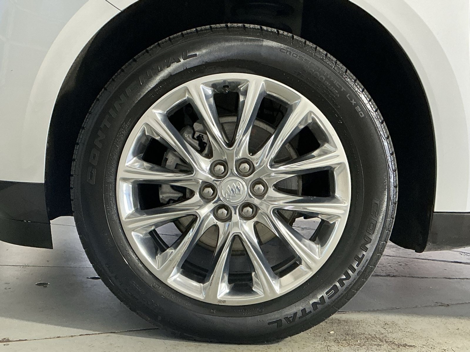 Used 2021 Buick Enclave Premium w/ Sun and Sites Package FWD image 13
