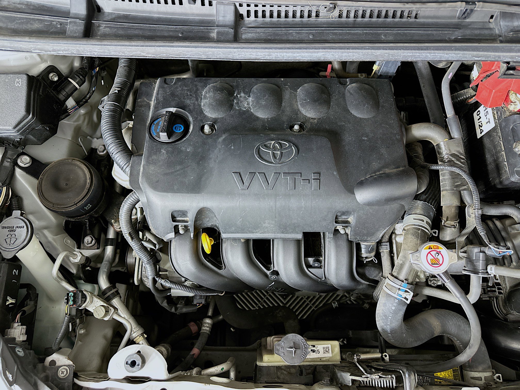 Used 2018 Toyota Yaris LE w/ Carpet Mat Package FWD image 28