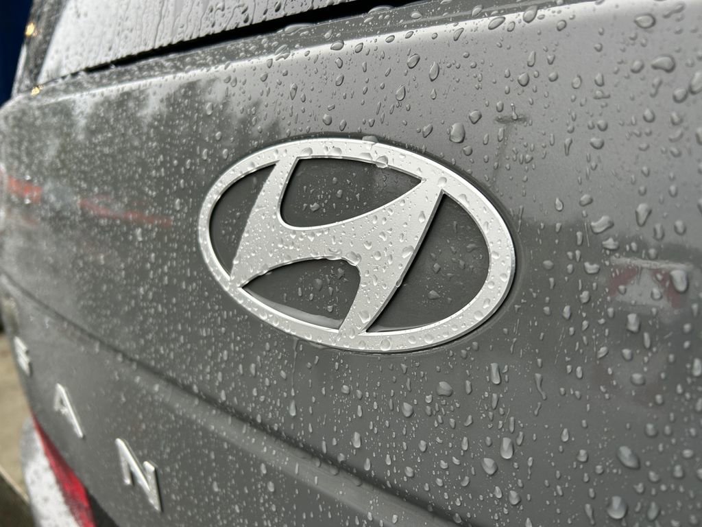 Used 2025 Hyundai Santa Fe SEL image 32