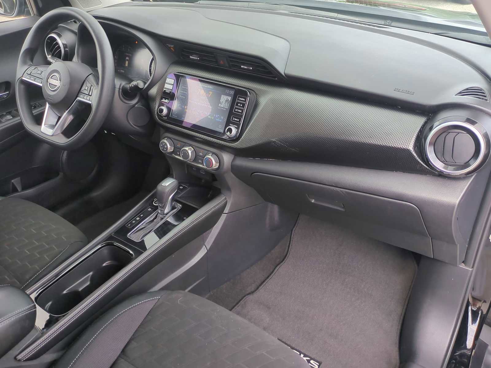 Used 2024 Nissan Kicks SV FWD image 27