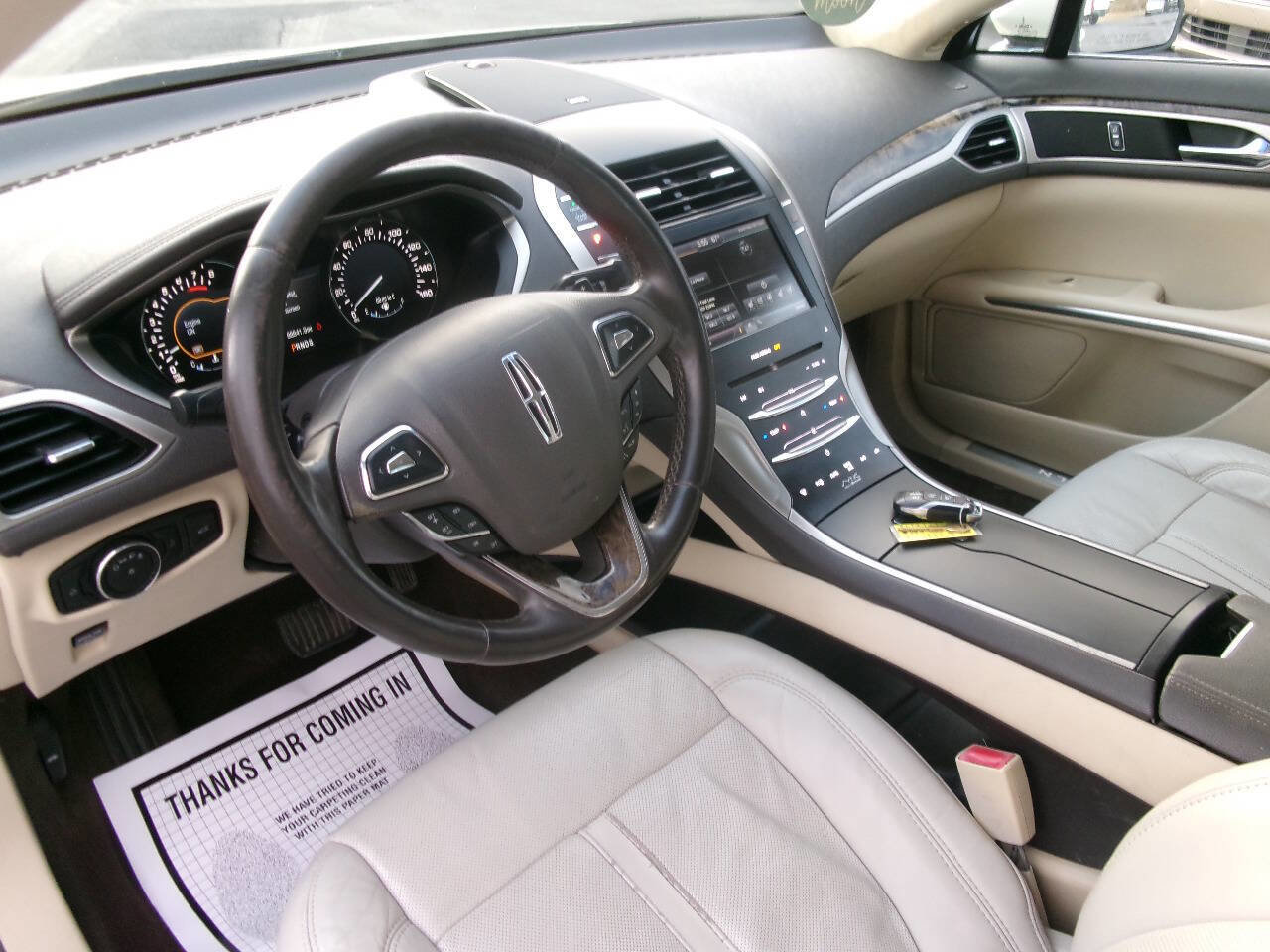 Used 2015 Lincoln MKZ Base 4dr Sedan w/ Equipment Group 102A Reserve image 12