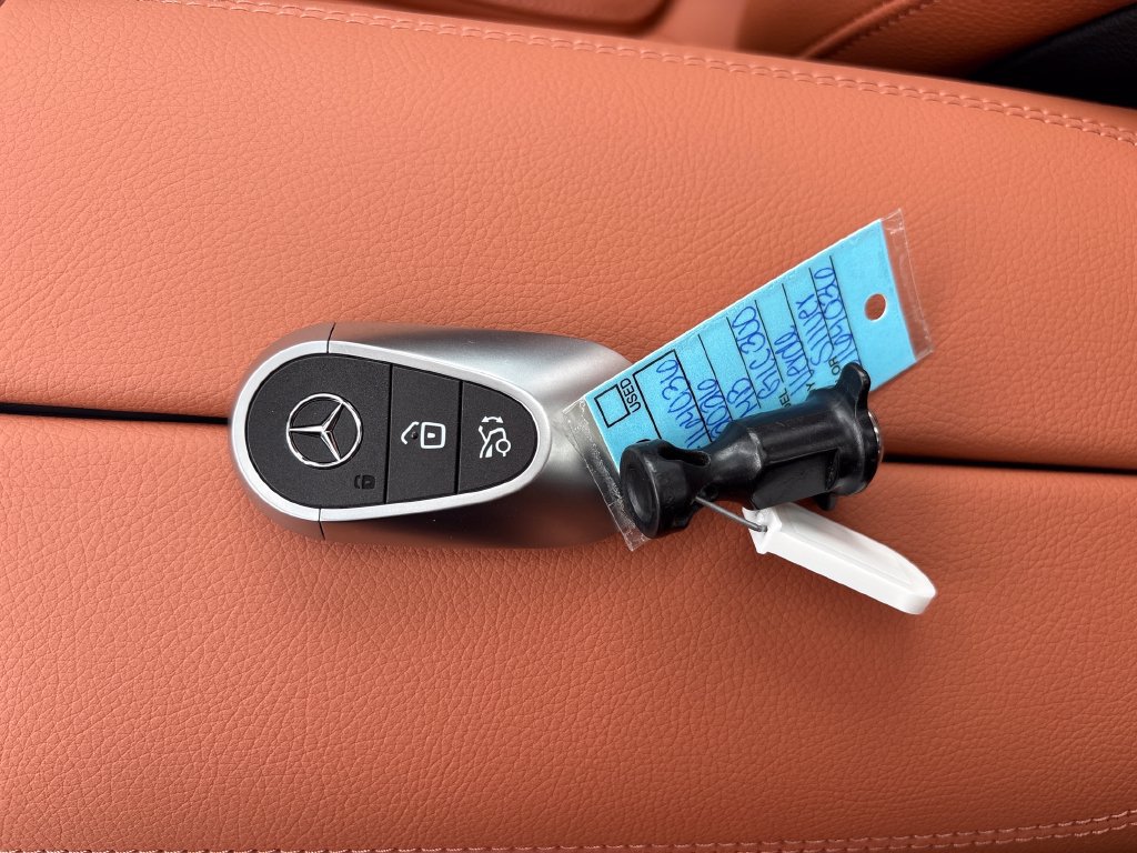 New 2027 Mercedes-Benz GLC 300 4MATIC image 29