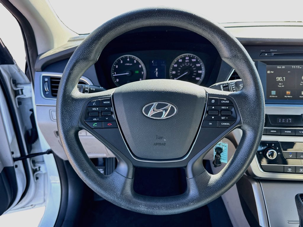 Used 2016 Hyundai Sonata SE FWD image 19