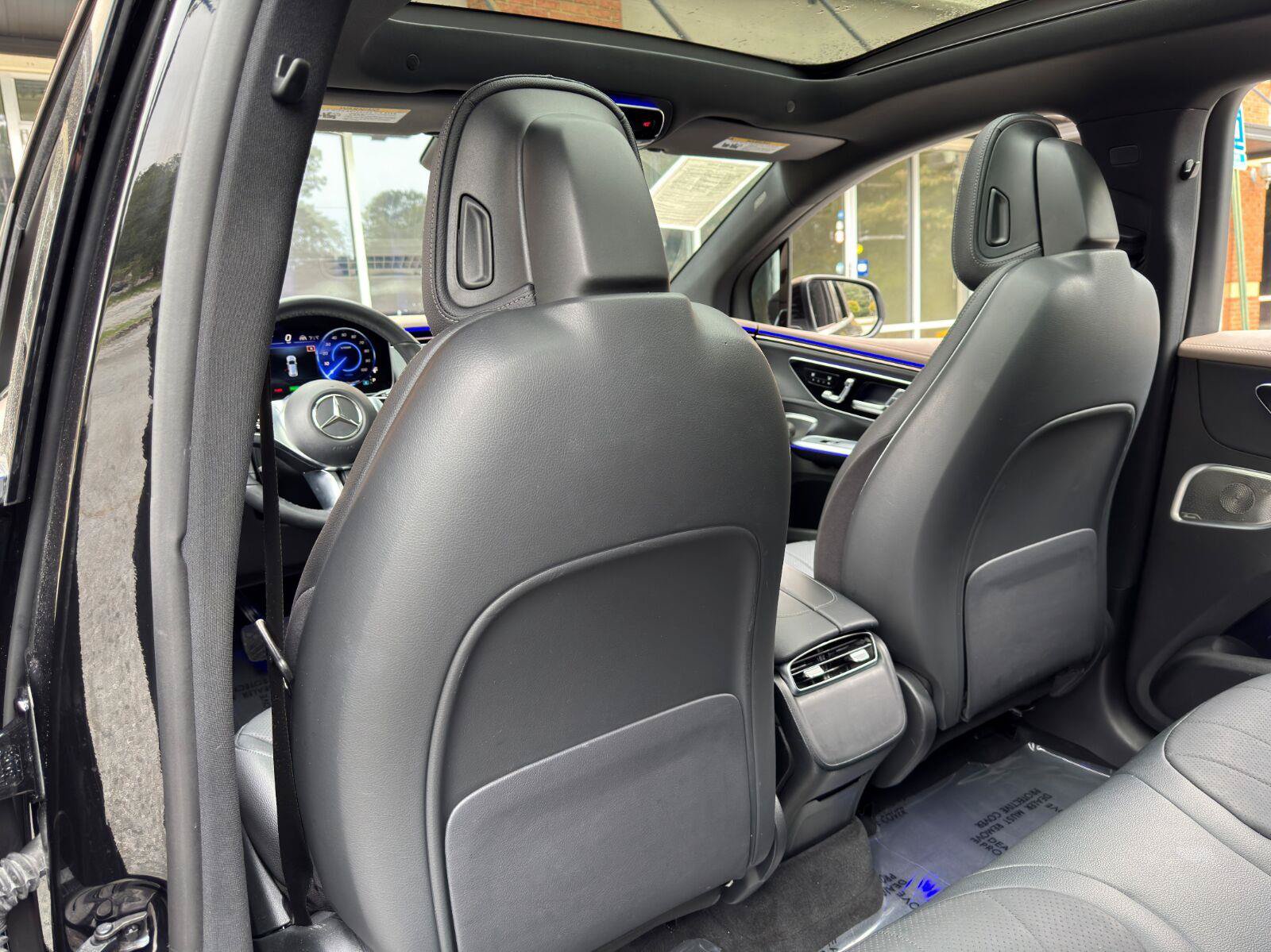 Used 2023 Mercedes-Benz EQE 350+ SUV w/ Exclusive Trim Package image 39