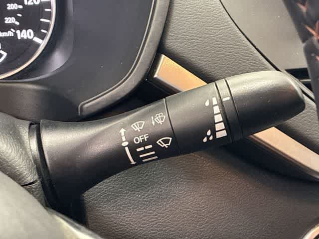 Used 2019 Nissan Altima 2.5 SR FWD image 26