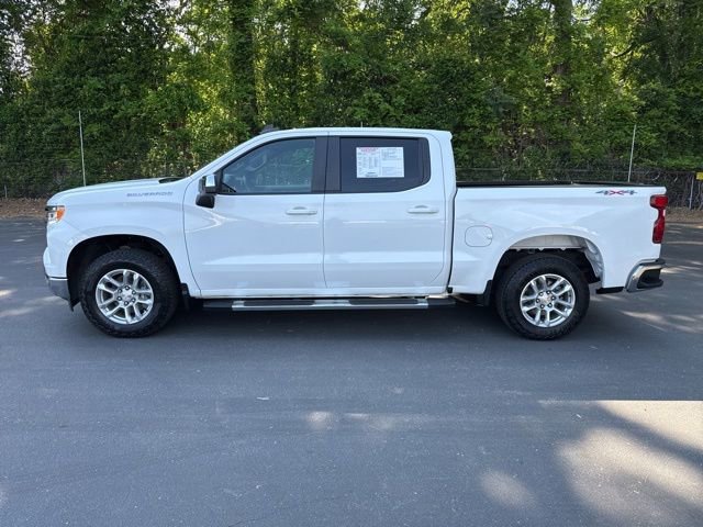 Used 2023 Chevrolet Silverado 1500 LT AWD/4WD image 2