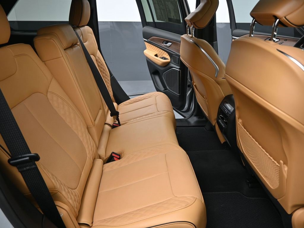 Used 2025 Jeep Grand Cherokee Summit w/ Obsidian Package image 24