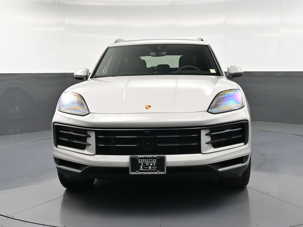 Certified 2025 Porsche Cayenne S AWD/4WD image 11
