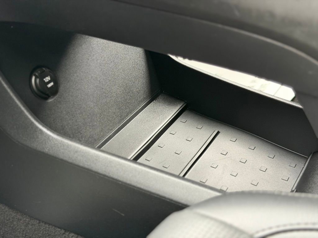 Used 2025 Hyundai Santa Fe Limited AWD/4WD image 26