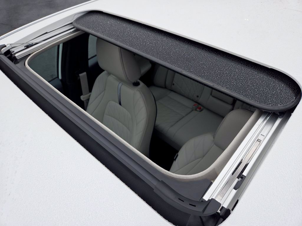 New 2026 Nissan Sentra SL w/ Floor Mat Package FWD image 11