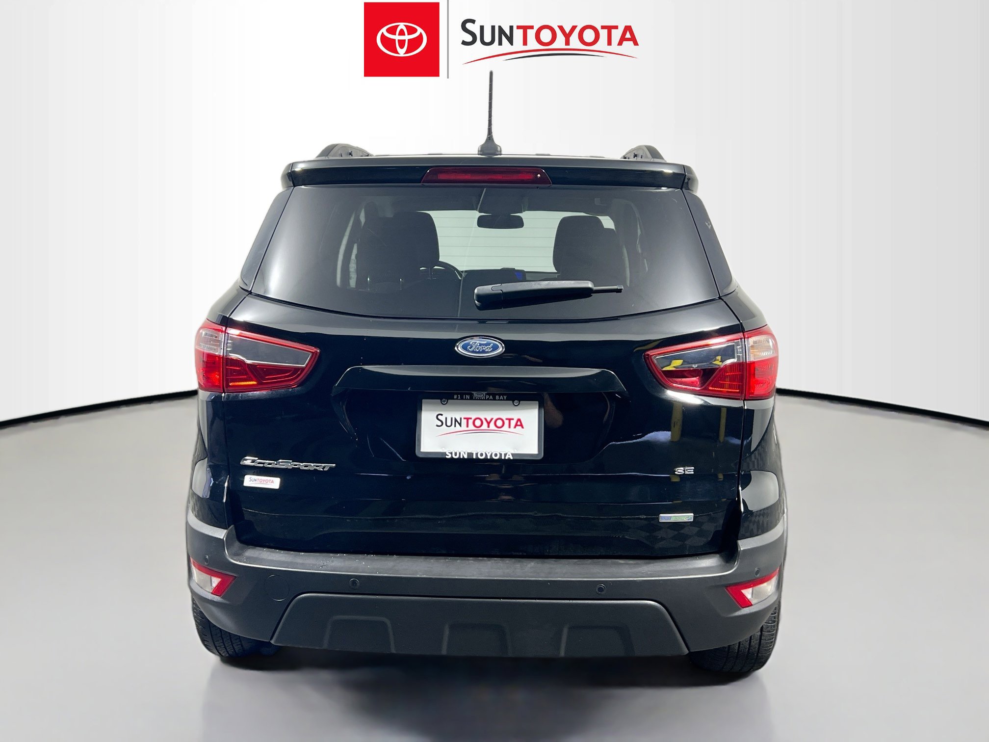 Used 2020 Ford EcoSport SE w/ SE Convenience Package image 5