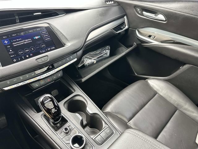 Used 2023 Cadillac XT4 Premium Luxury w/ Cold Weather Package FWD image 33