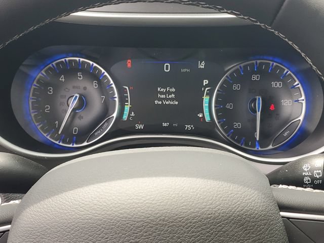 New 2027 Chrysler Pacifica Select AWD/4WD image 21