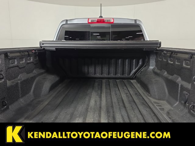 Used 2024 Chevrolet Colorado Z71 w/ Z71 Convenience Package 2 AWD/4WD image 14