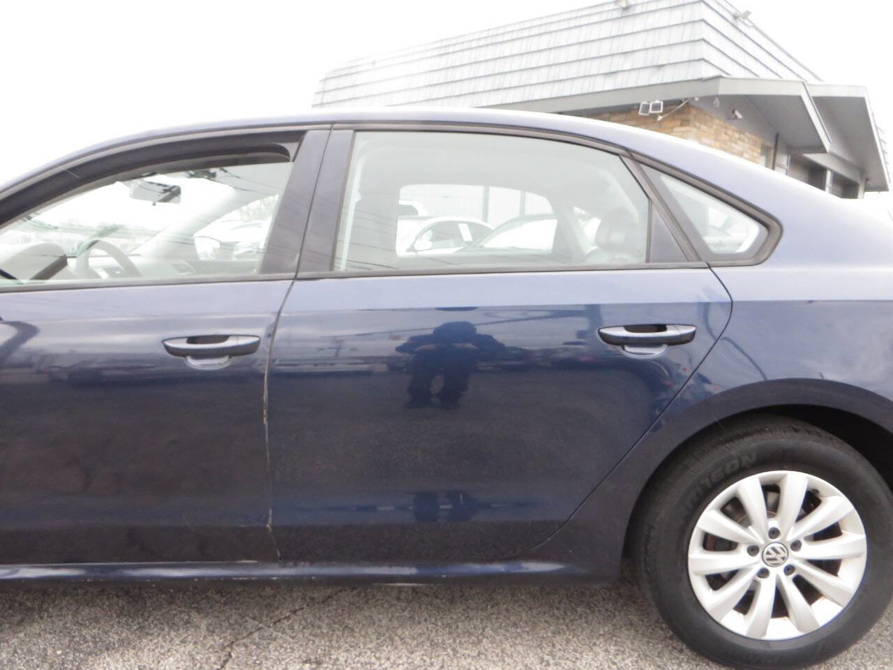 Used 2015 Volkswagen Passat 1.8T Wolfsburg Edition image 28