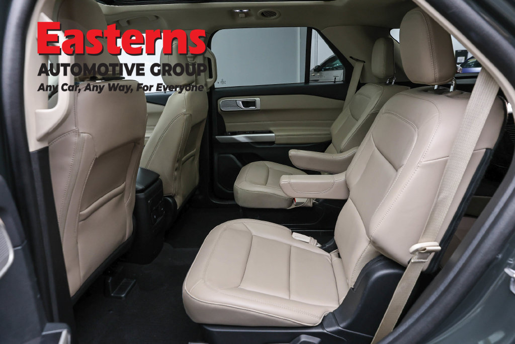 Used 2023 Ford Explorer XLT w/ Equipment Group 202A AWD/4WD image 25