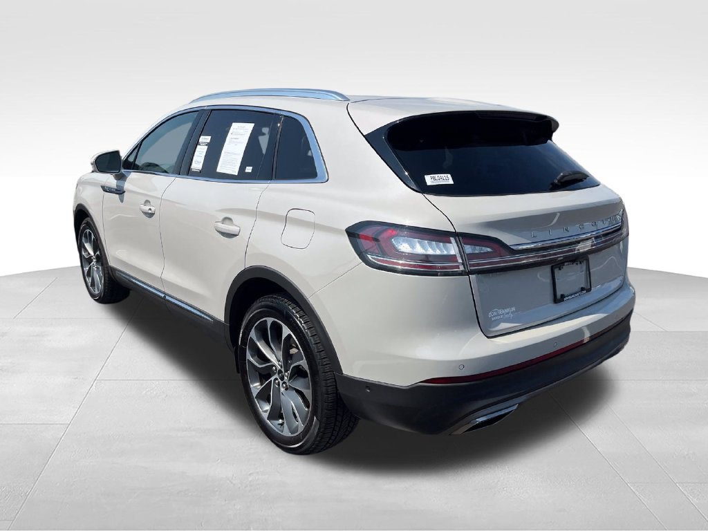 Used 2023 Lincoln Nautilus Reserve w/ Equipment Group 201A AWD/4WD image 3
