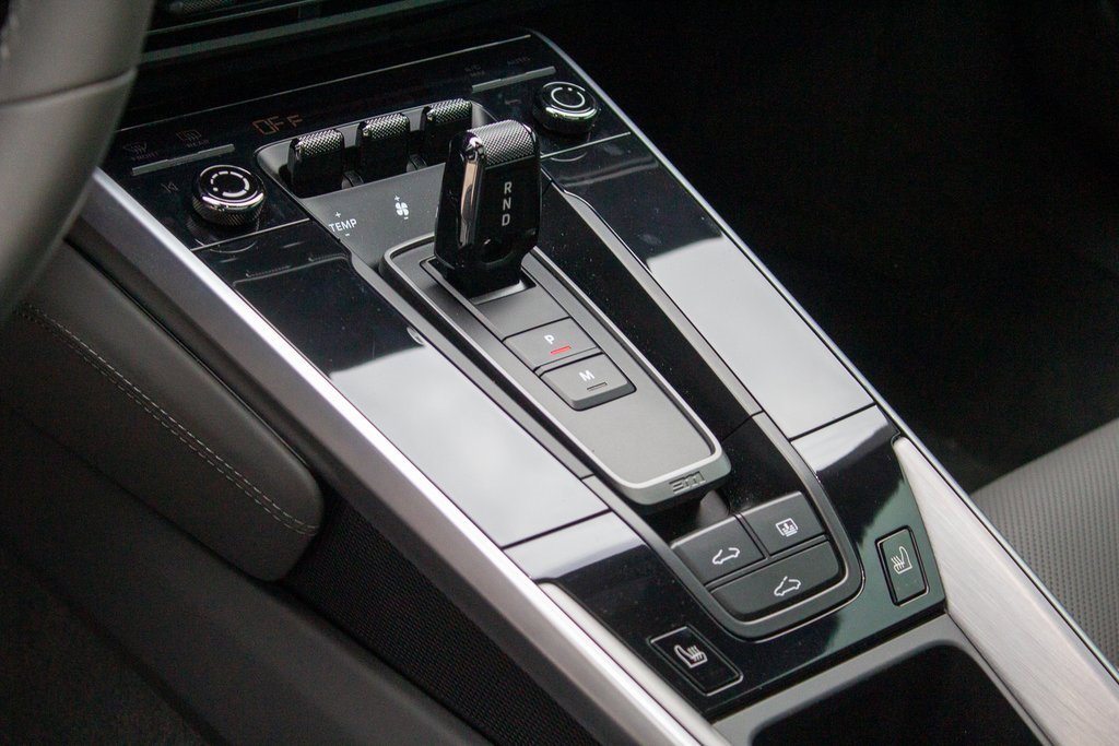 Used 2022 Porsche 911 Turbo S image 20