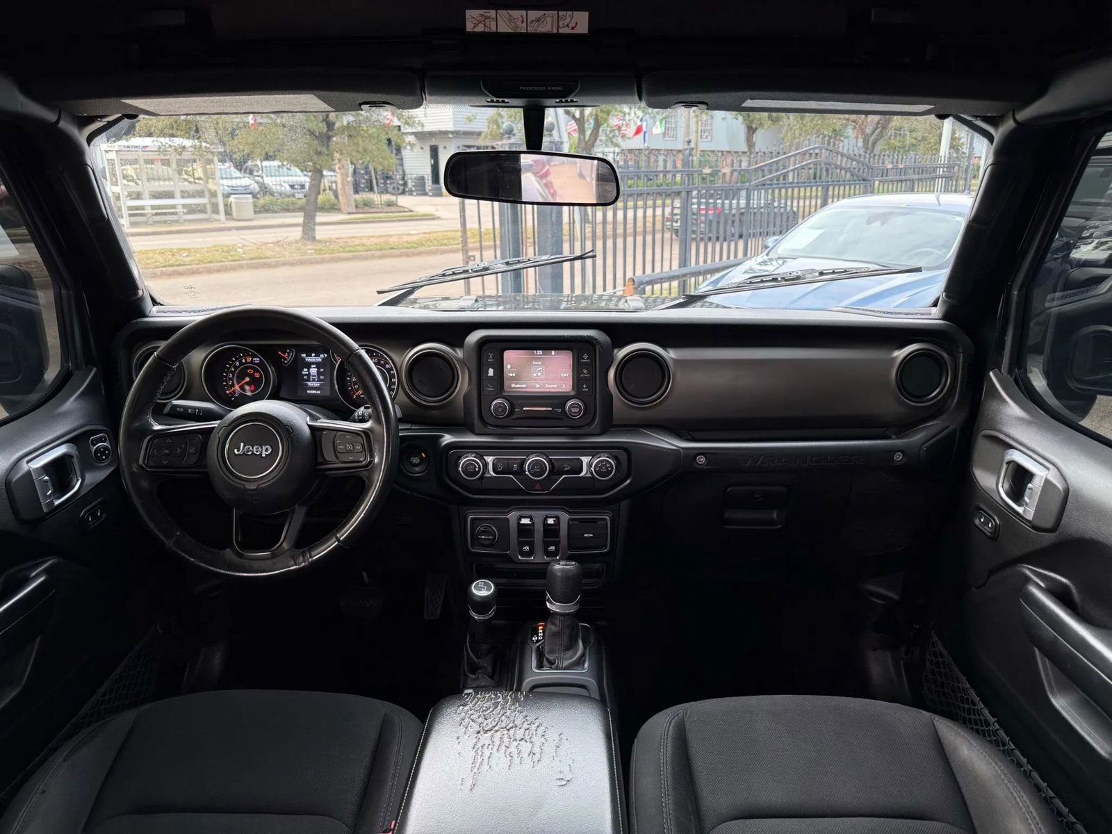 Used 2019 Jeep Wrangler Sport image 13