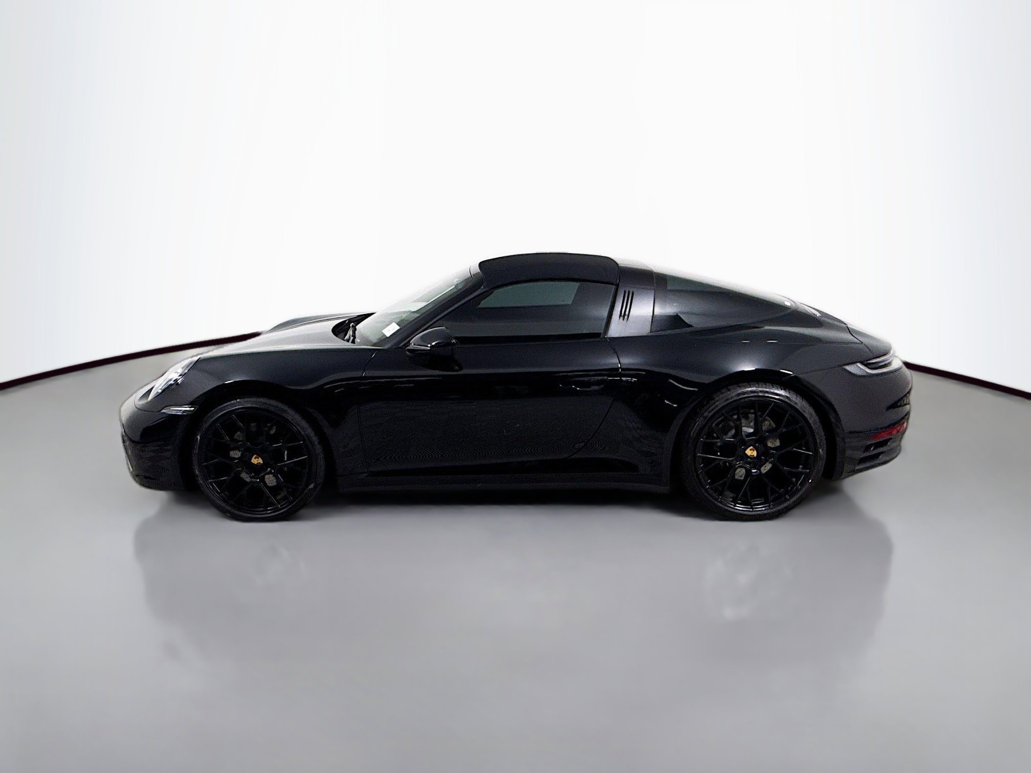 Certified 2024 Porsche 911 Targa 4S image 2