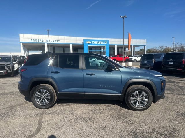 New 2026 Chevrolet Equinox LT w/ Safety and Technology Package image 2