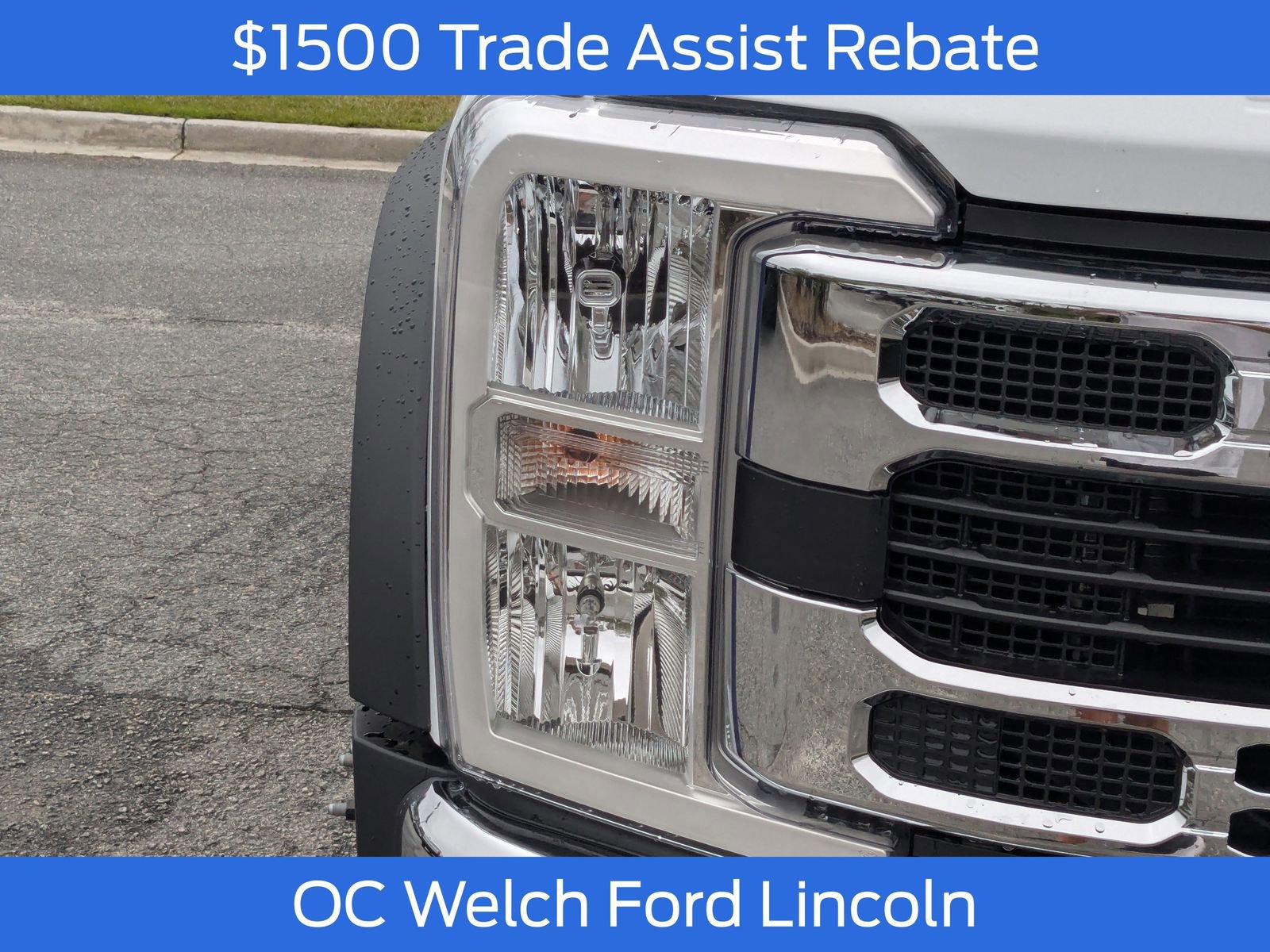 New 2025 Ford F550 4x4 Regular Cab Super Duty image 12