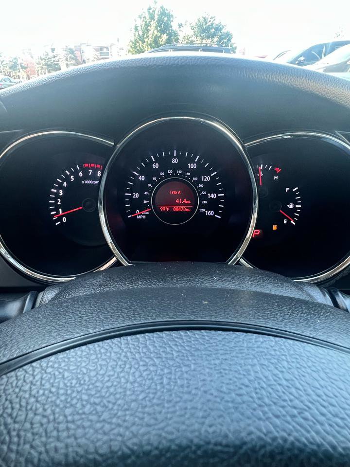 Used 2012 Kia Optima EX FWD image 13