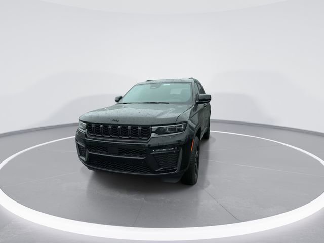 New 2026 Jeep Grand Cherokee L Limited image 3