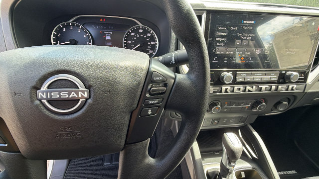 New 2026 Nissan Frontier SV w/ Tow Package AWD/4WD image 27