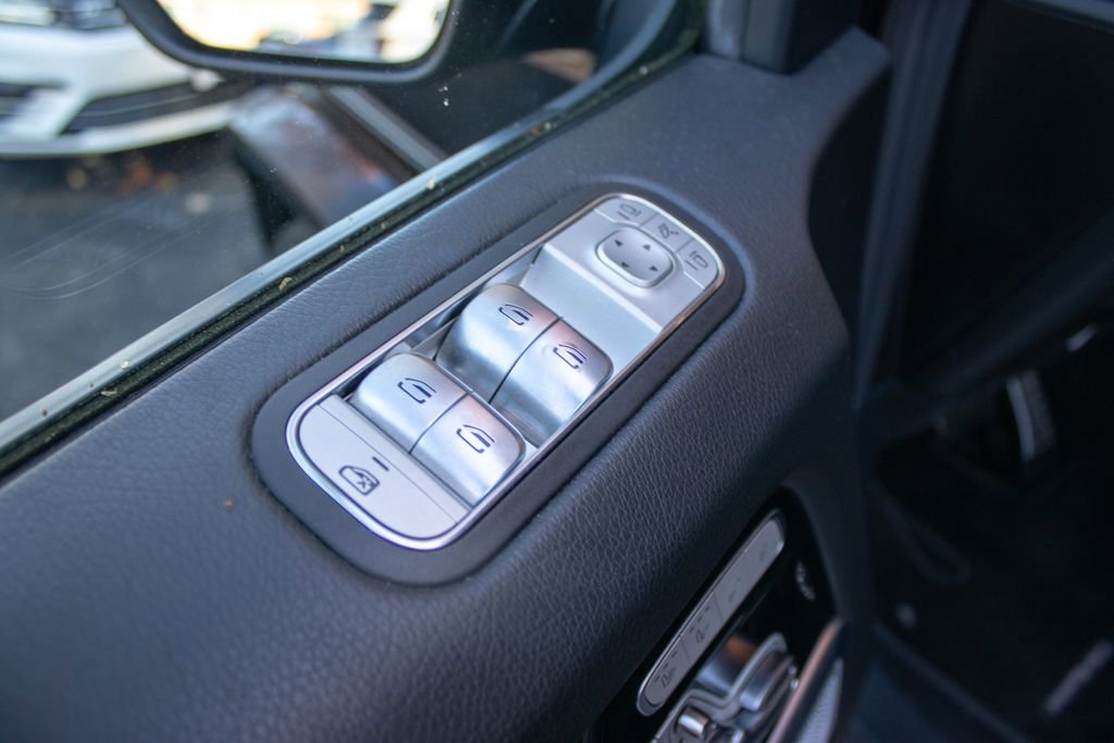 Used 2021 Mercedes-Benz G 550 image 8