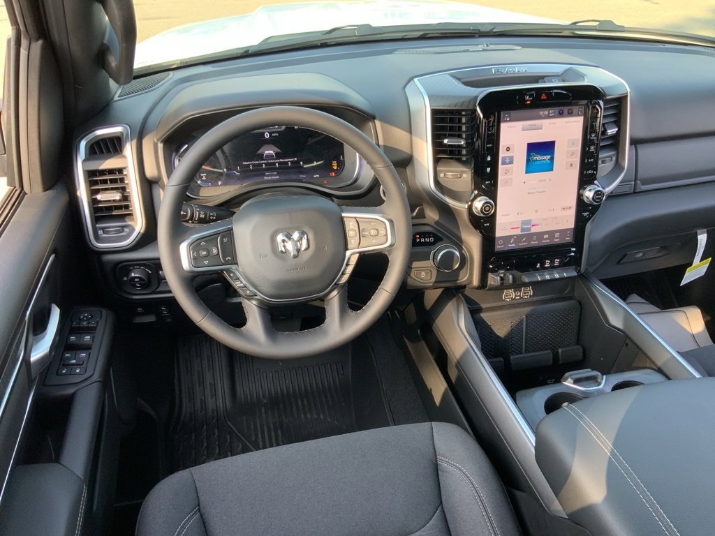 New 2026 RAM 1500 2WD Crew Cab image 24