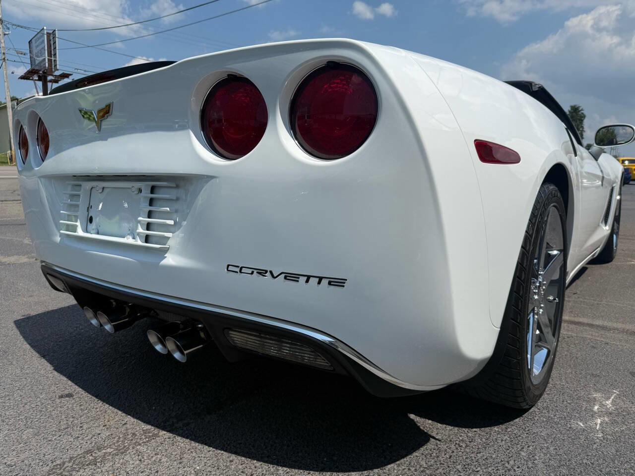 Used 2006 Chevrolet Corvette Convertible w/ Preferred Equipment Group image 49