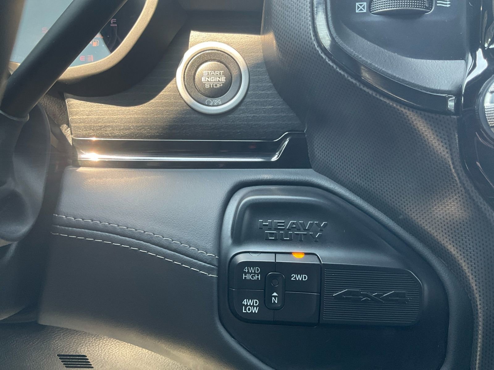 Used 2024 RAM 3500 Limited image 21