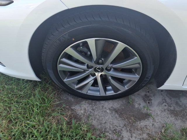 Used 2021 Lexus ES 350 w/ Premium Package FWD image 4