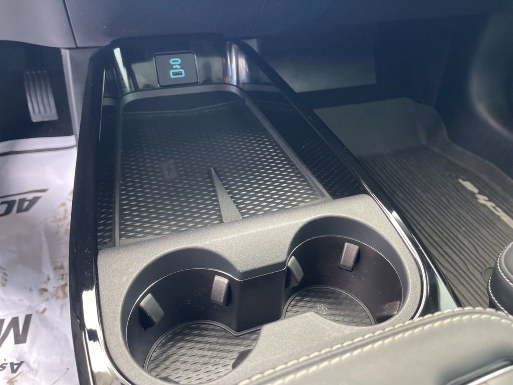 Used 2024 Ford Mustang Mach-E GT image 28