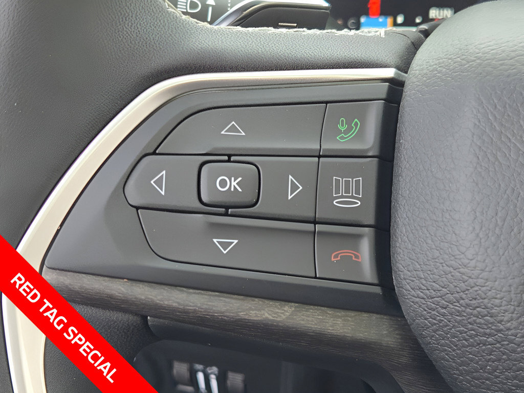 New 2026 Jeep Grand Cherokee Altitude AWD/4WD image 34