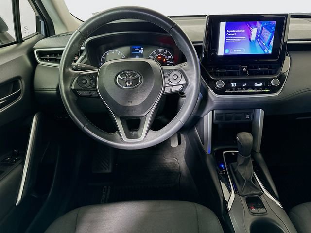 Certified 2023 Toyota Corolla Cross LE image 23